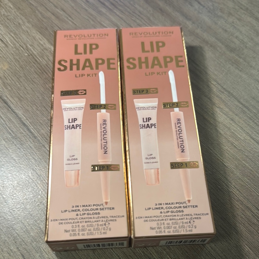 Revolution Lip Shape Kit - Warm Nude